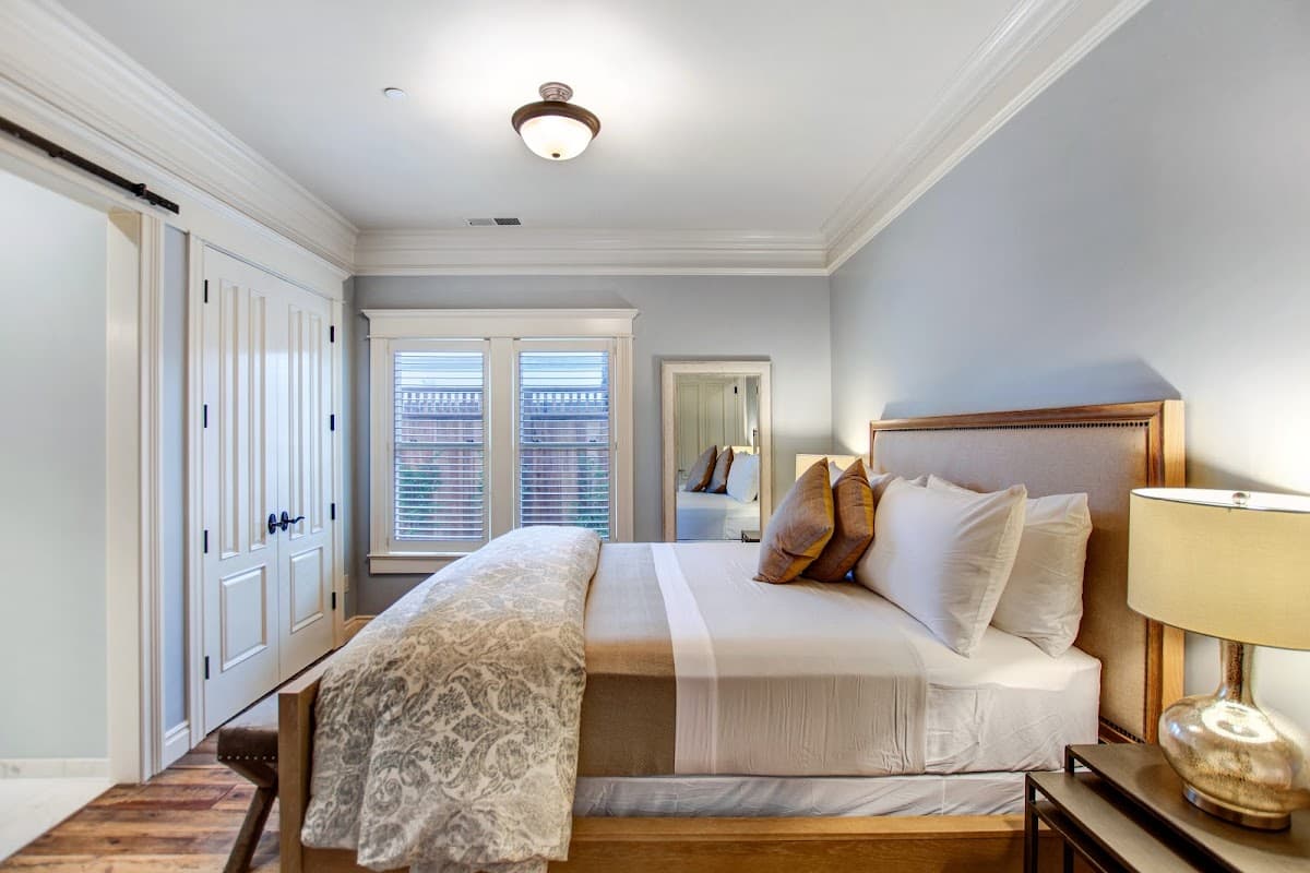 Room at Sonoma Bungalows