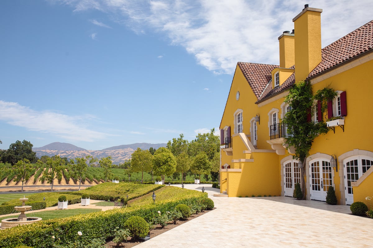 Jordan Vineyard & Winery photo 1