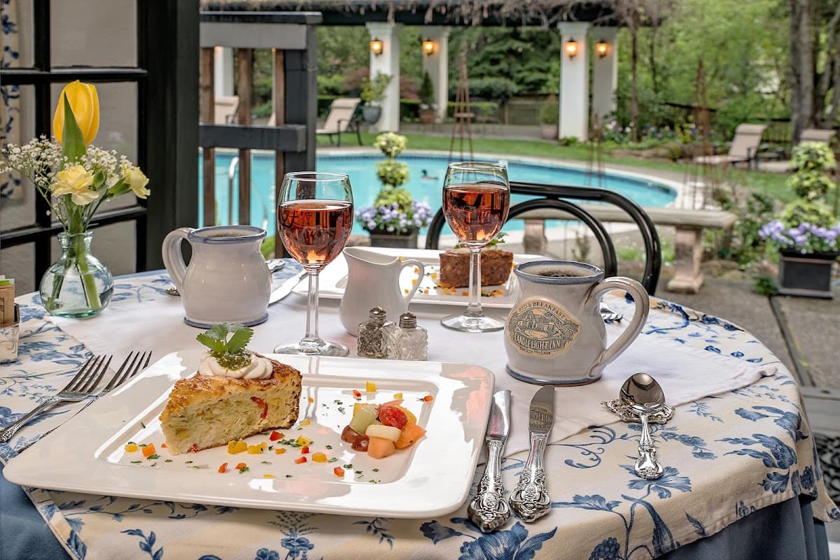 Dining at Candlelight Inn Napa Valley