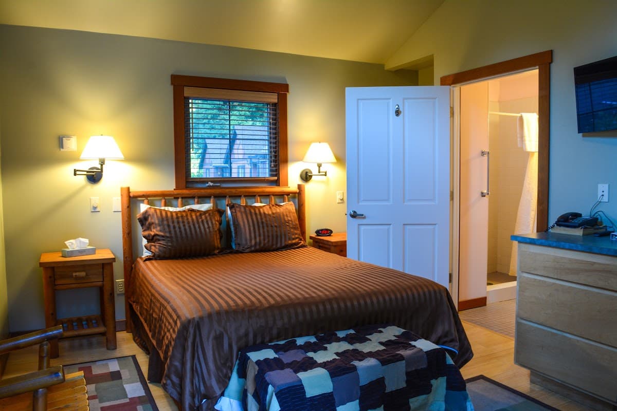 Room at Creekside Inn & Resort