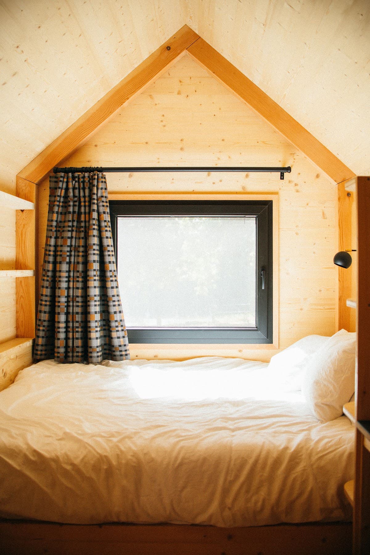 Room at Johnson's Beach - Cabins and Campground