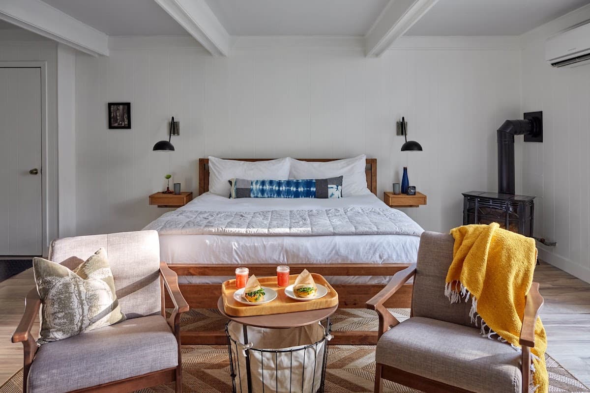 Room at Mine + Farm | The Inn at Guerneville, CA