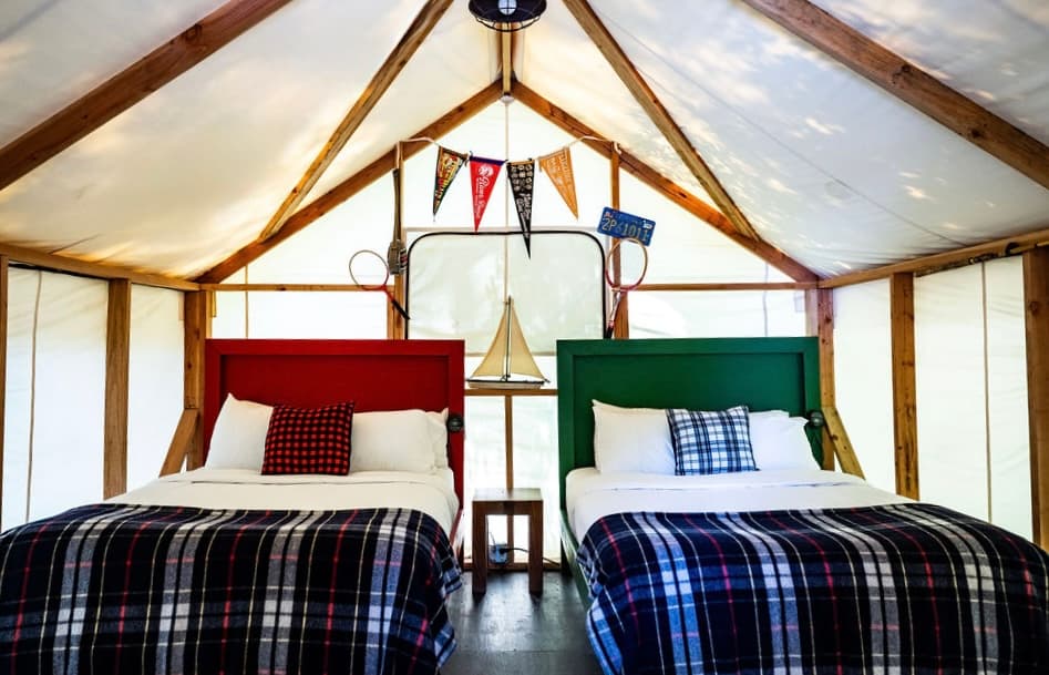 Room at River Bend Resort