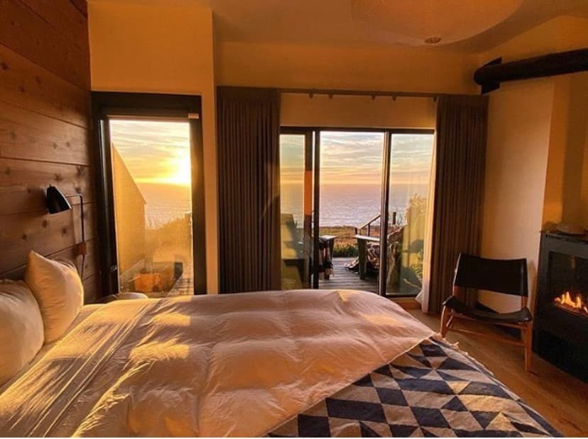 Room at Timber Cove Resort