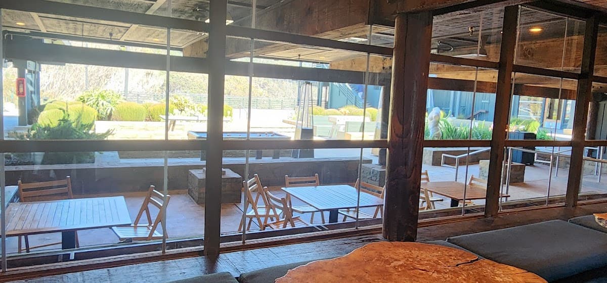 Dining at Timber Cove Resort