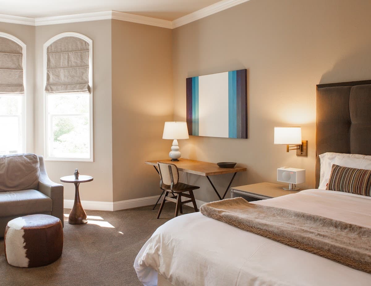 Room at Wydown Hotel